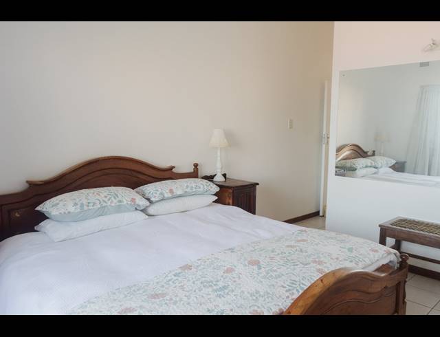 3 BEDROOM APARTMENT FOR SALE IN SCOTTBURGH CENTRAL